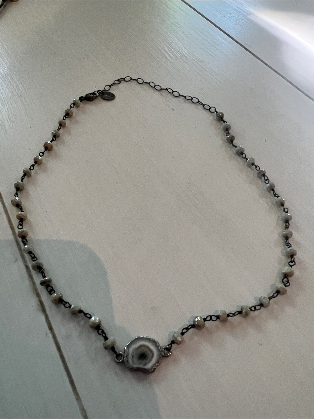 Handcrafted Gray Agate Slice Beaded Necklace - Unbranded - Picture 4 of 5